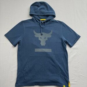 Under Armour Project Rock Bull Graphic Short Sleeve Hoodie Men's M Navy Blue